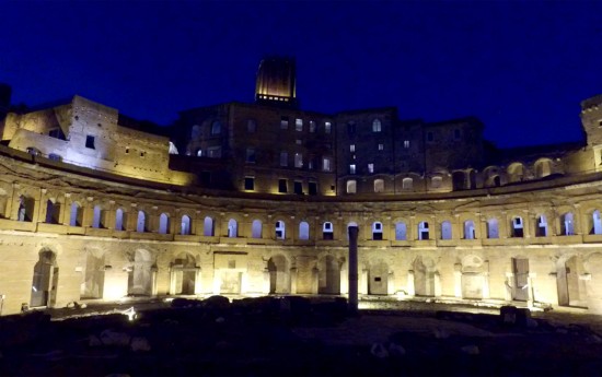 tour Rome at night