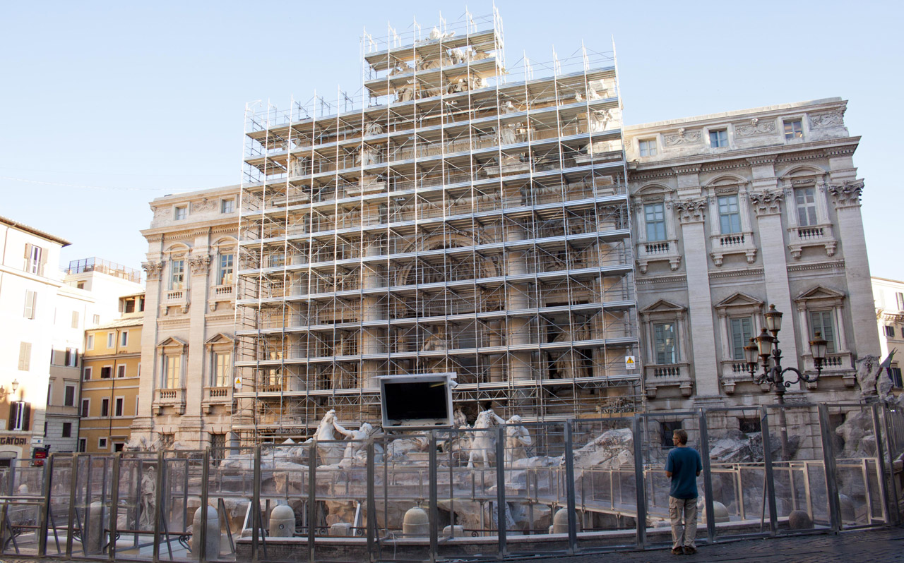 Trevi Fountain Restoration 2014 by Fendi_Rome Private Tours