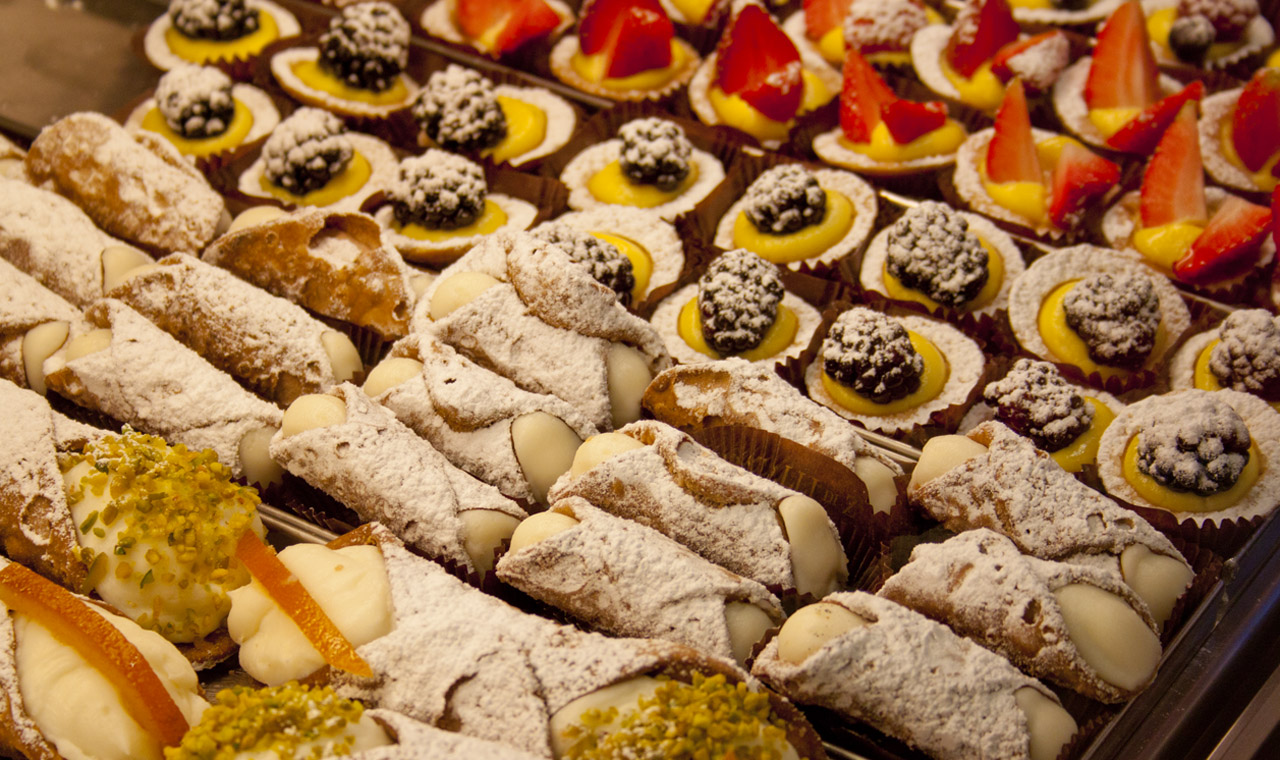 Best pastries in Rome Cristalli di Zucchero Pasticeria RomeCabs Foodie Blog