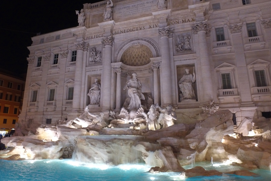 Rome at Night Tour Trevi Fountain Stefano RomeCabs