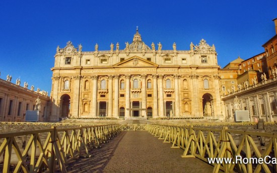 St Peter's Square - Rome in limo tours