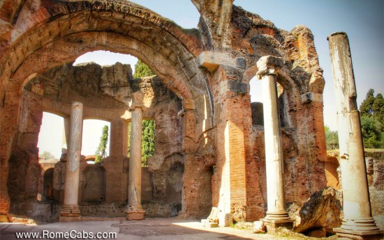 RomeCabs Tivoli villas and gardens tour from Rome - Hadrian's villa