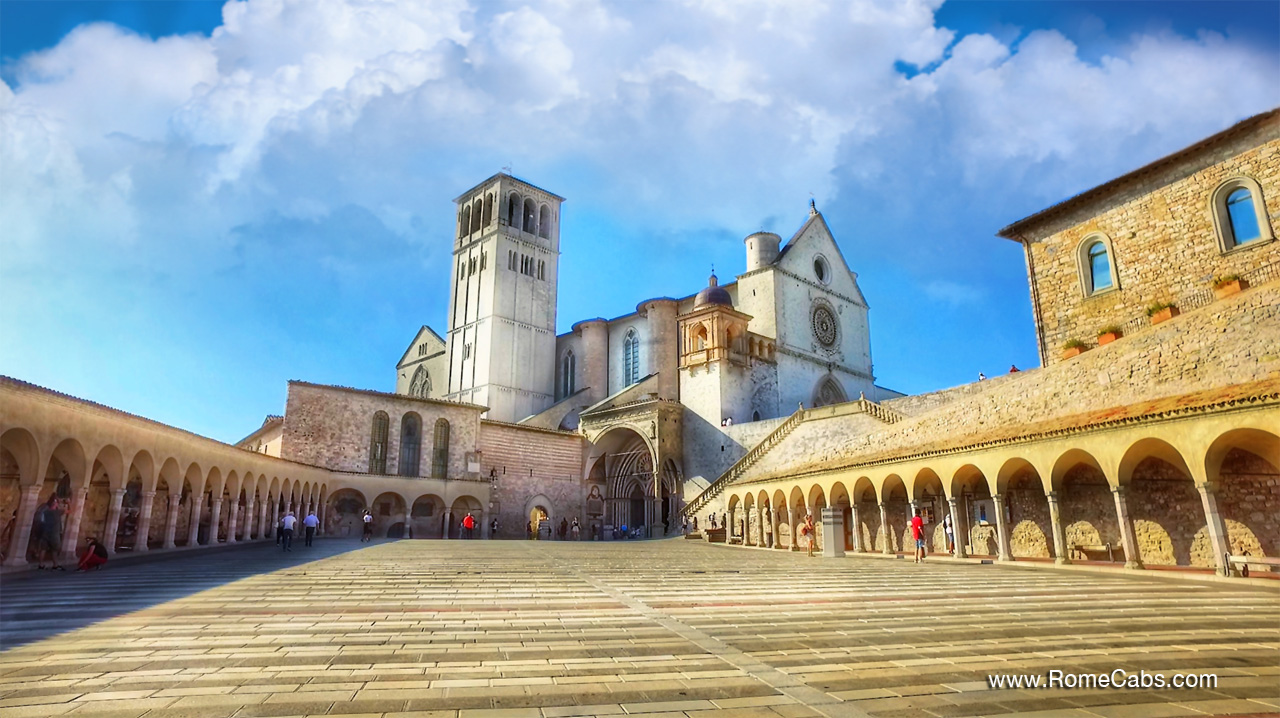 Basilica of Saint Francis of Assisi Orvieto and Assisi Tour from Rome