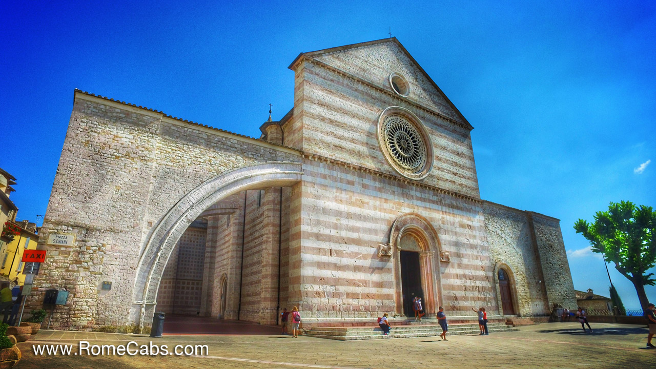 Basilica of Saint Clare Santa Chiara Basilica in Assisi Tours from Rome in limo