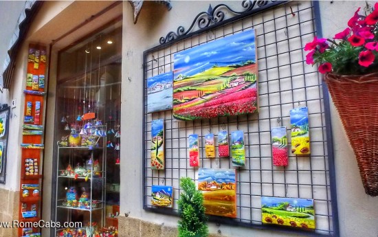 Rome day tours to Tuscany Montepulciano and Pienza ceramic shopping