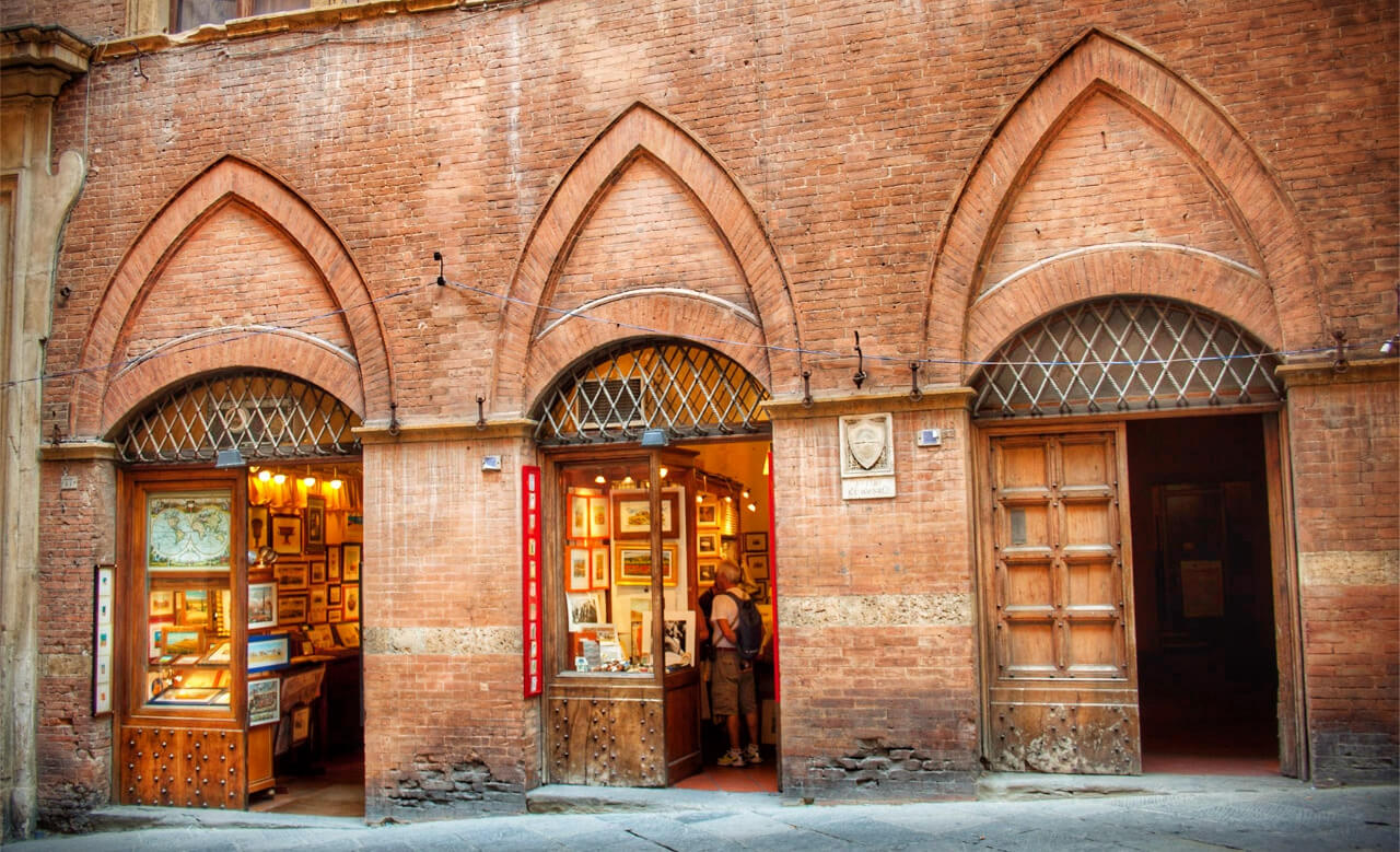 Siena UNESCO World Heritage Sites in Tuscany you can visit on our Tours from Rome in limo