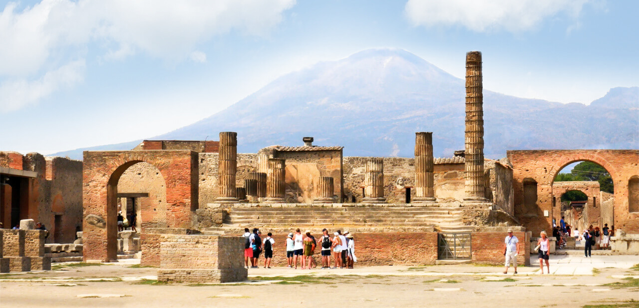 Tour from Rome to Pompeii and Sorrento from Rome in limo tours RomeCabs