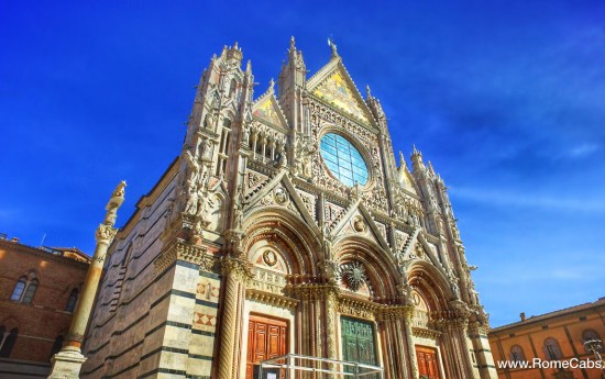 RomeCabs Transfer from Rome to Florence with tours in San Gimignano and Siena Cathedral