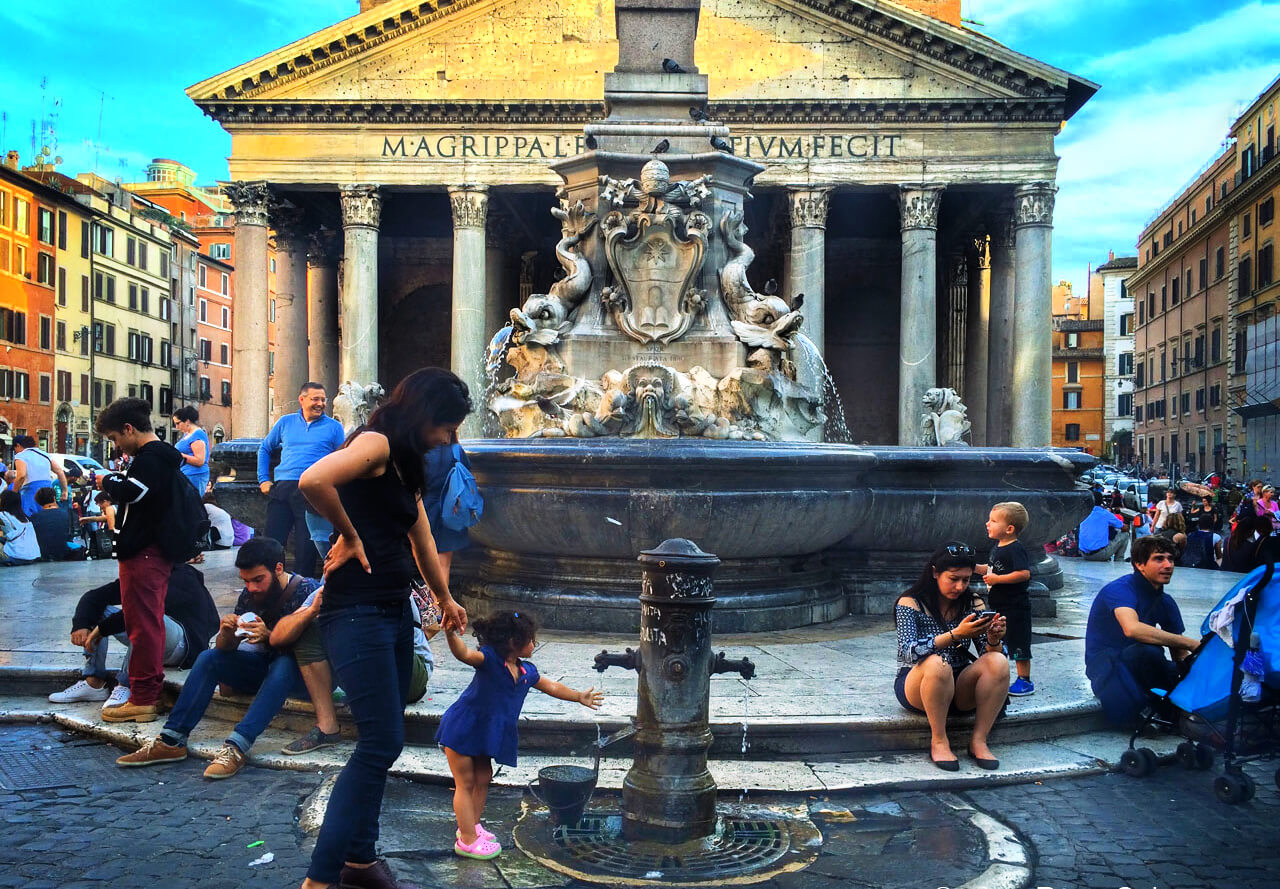 10 easy ways to survive Rome in the Summer Tours RomeCabs