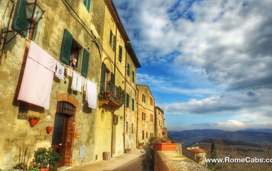 Day tours from Rome to Tuscany Pienza
