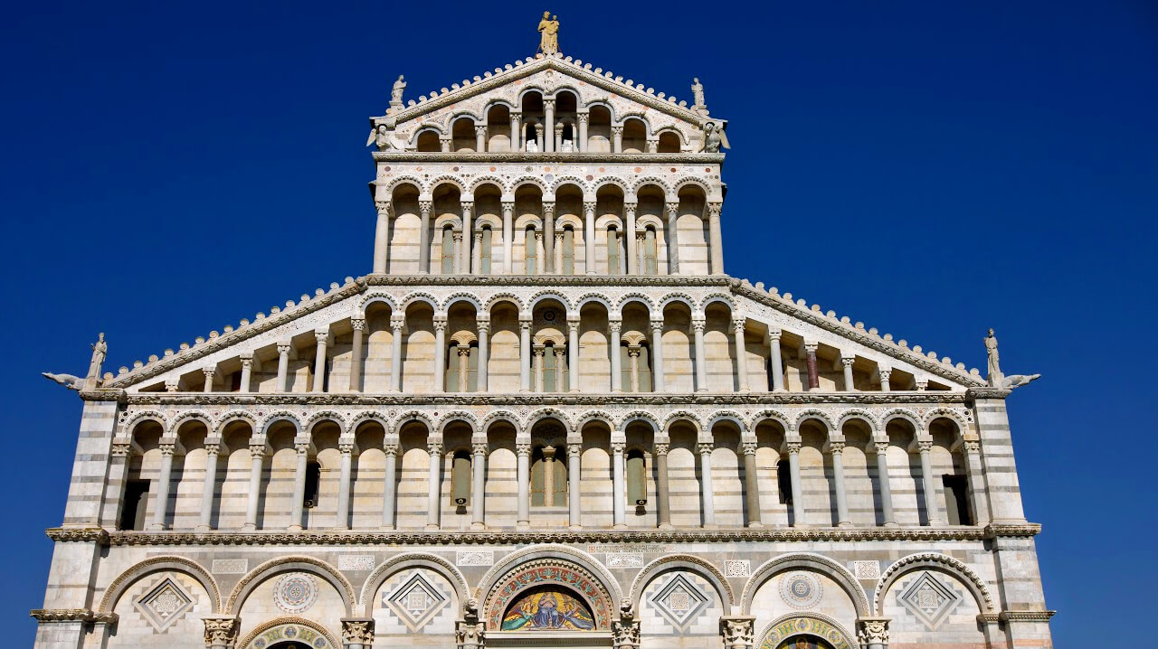 Duomo of Pisa top 10 monuments to see in a Tuscany shore excursion from Livorno RomeCabs