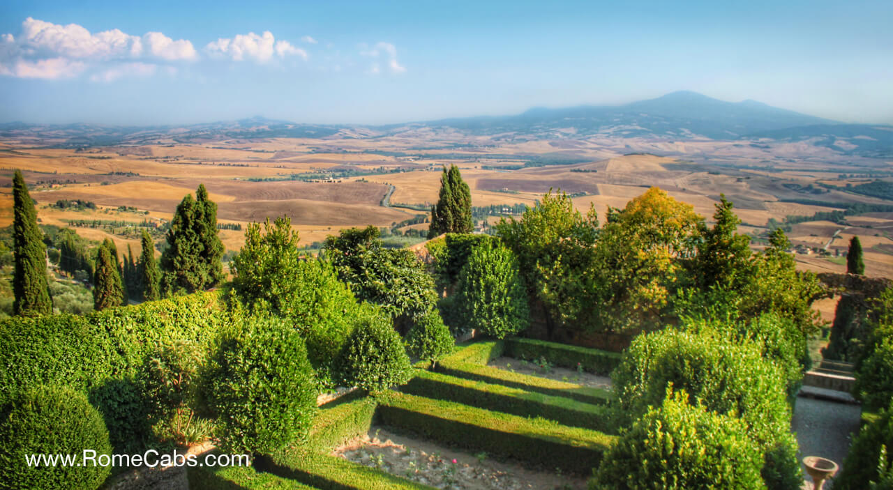 Palazzo Piccolimini gardens what to see and do in Pienza tours from Rome