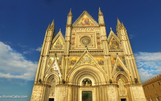 Duomo of Orvieto shore excursions from Civitavecchia with Rome Cabs