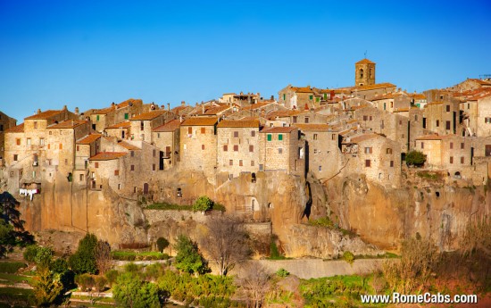 Cruise tours from Civitavecchia to Pitigliano Sovana 