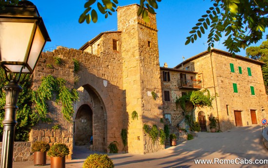 Monticcchiello Best Tuscany Tours from Rome day trips to Tuscany