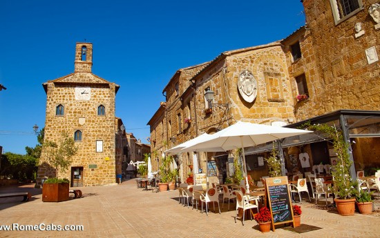 Visit Sovana from Rome