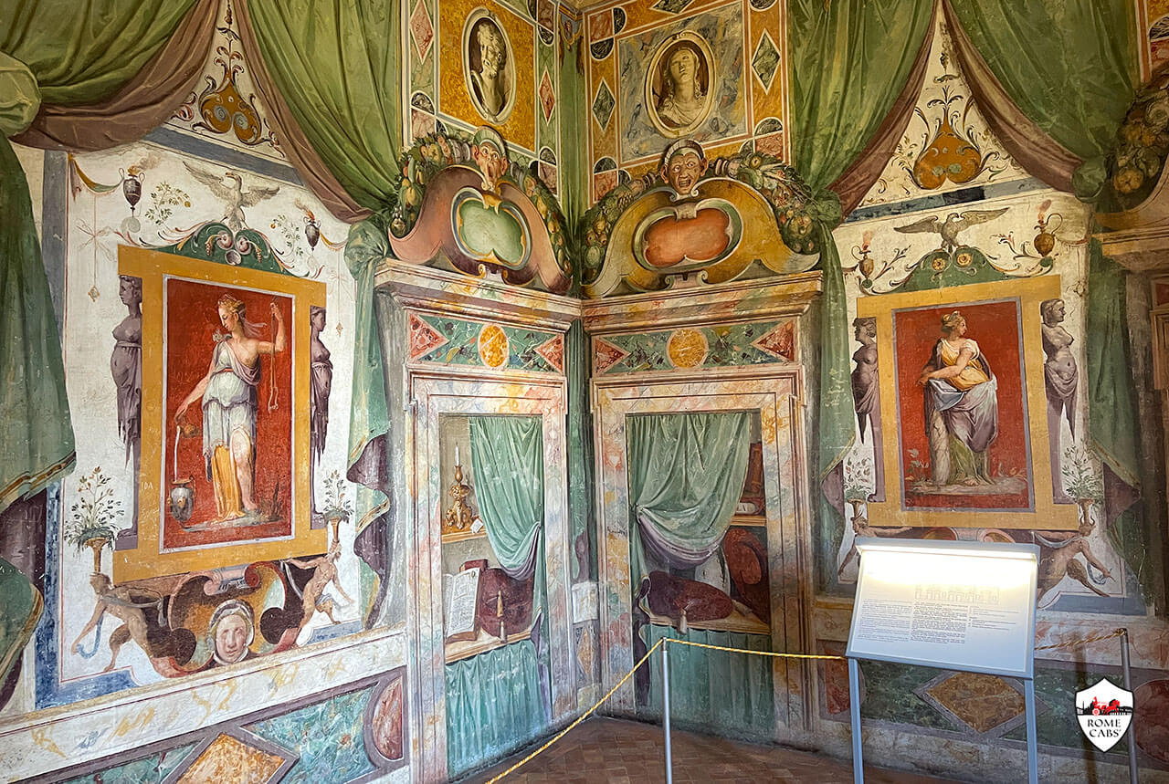 Hall of Glory Guided Tour of Villa d'Este Tivoli from Rome