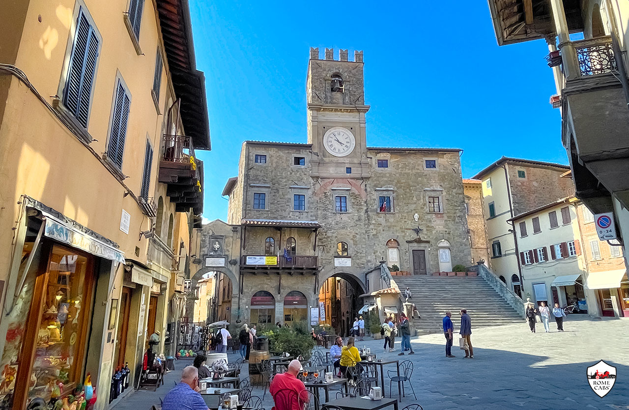 Piazza della Repubblica Cortona must see places unique experiences