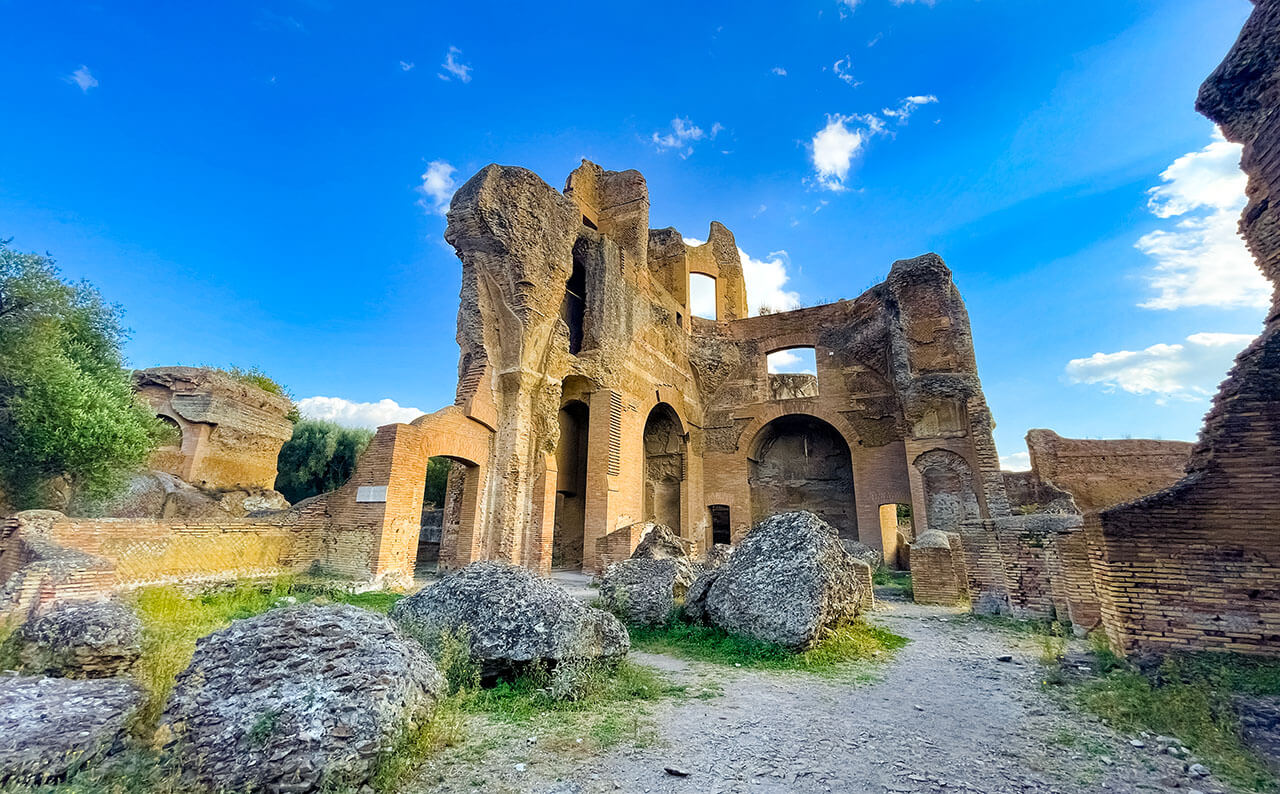 Libraries and Gardens Guide to visiting Hadrian's Villa Tivoli tours
