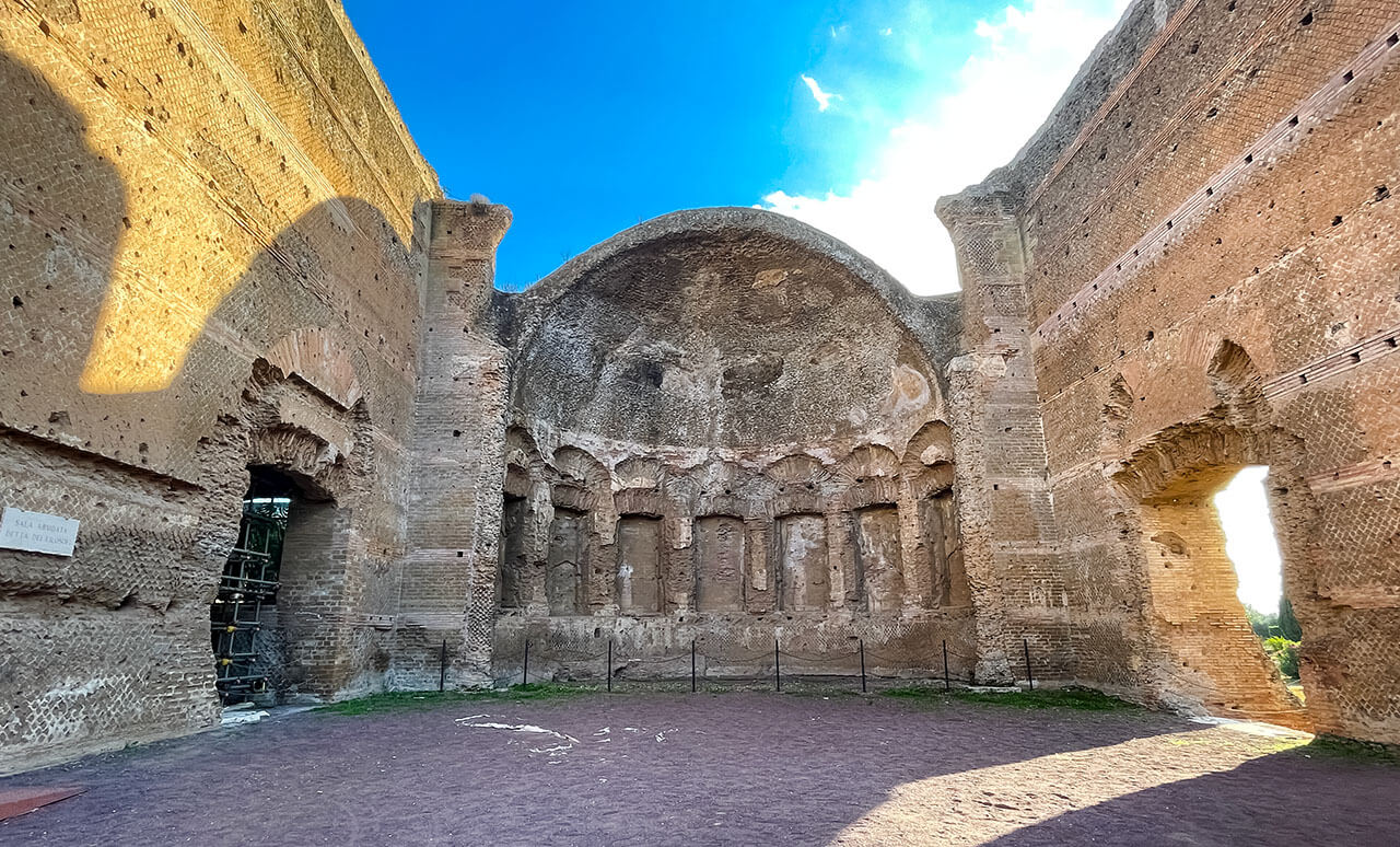 Philosphers Hall Hadrian's Villa Adriana Tivoli Day Tours from Rome post cruise tours from Civitavecchia