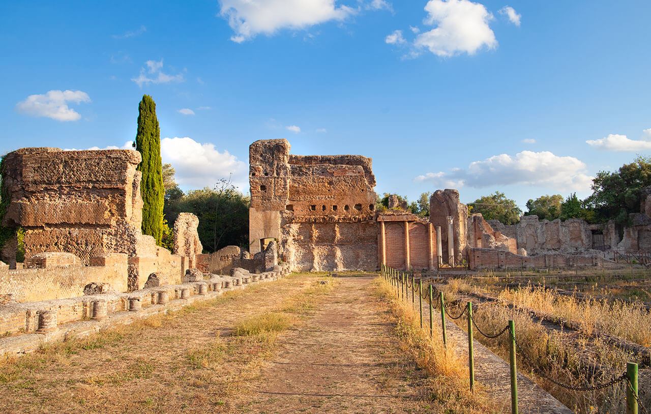 Piazza d'Oro The Golden Square Guide to Must See Sites in Hadrian's Villa Tivoli from Rome