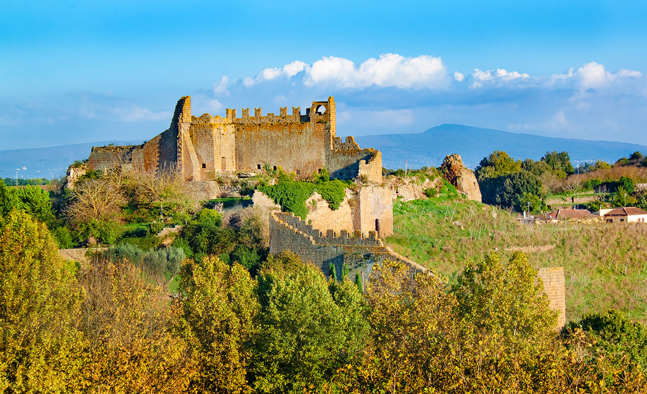 Rivelino Castle in Tuscania Rome Countryside Tours