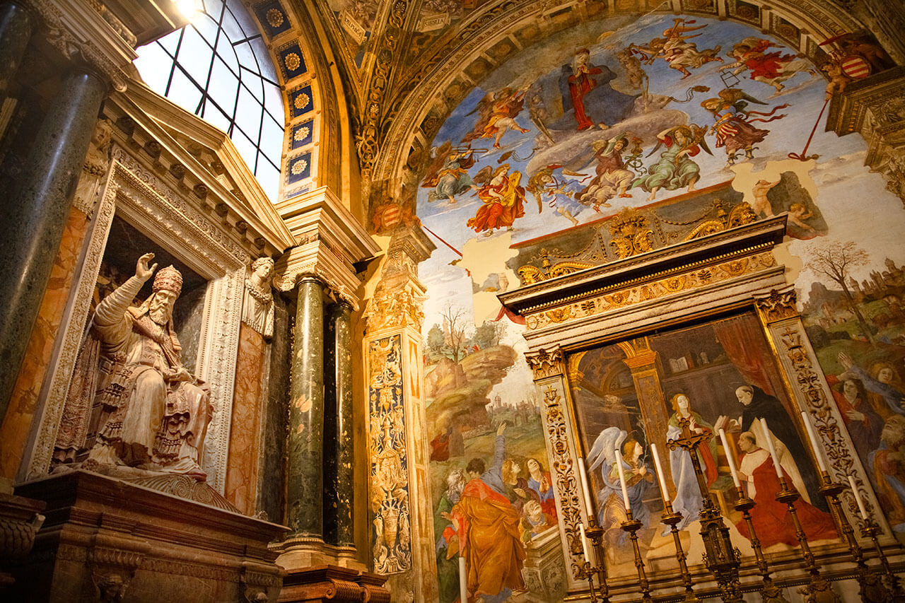 Carafa Chapel Santa Maria Sopra Minerva must see churches in Rome private tours in limo