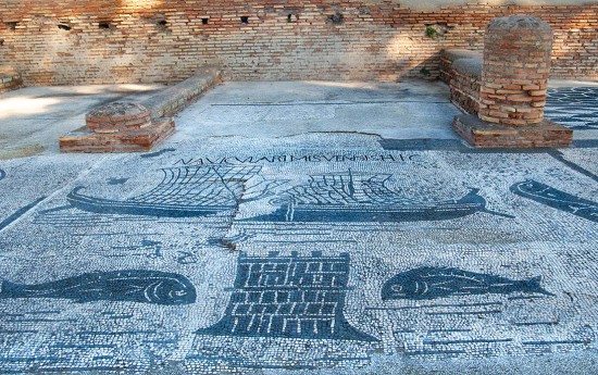 Debarkation Tours from Civitavecchia to Ostia Antica - Timeless Italy Tour with RomeCabs